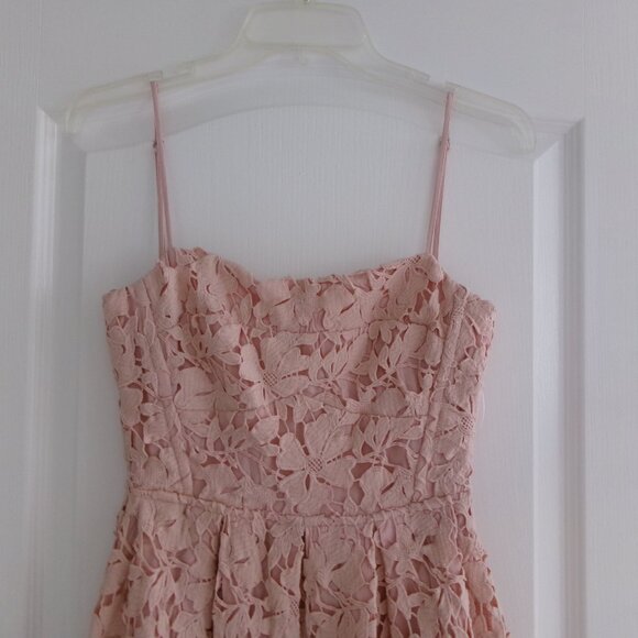 ASTR The Label JOYCE Crochet Lace Midi Dress BLUSH Pink Corset Strappy Back XS - Picture 4 of 11